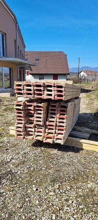 Travi: Schalungsträger – Usato da Gerlafingen venduto da Args 1