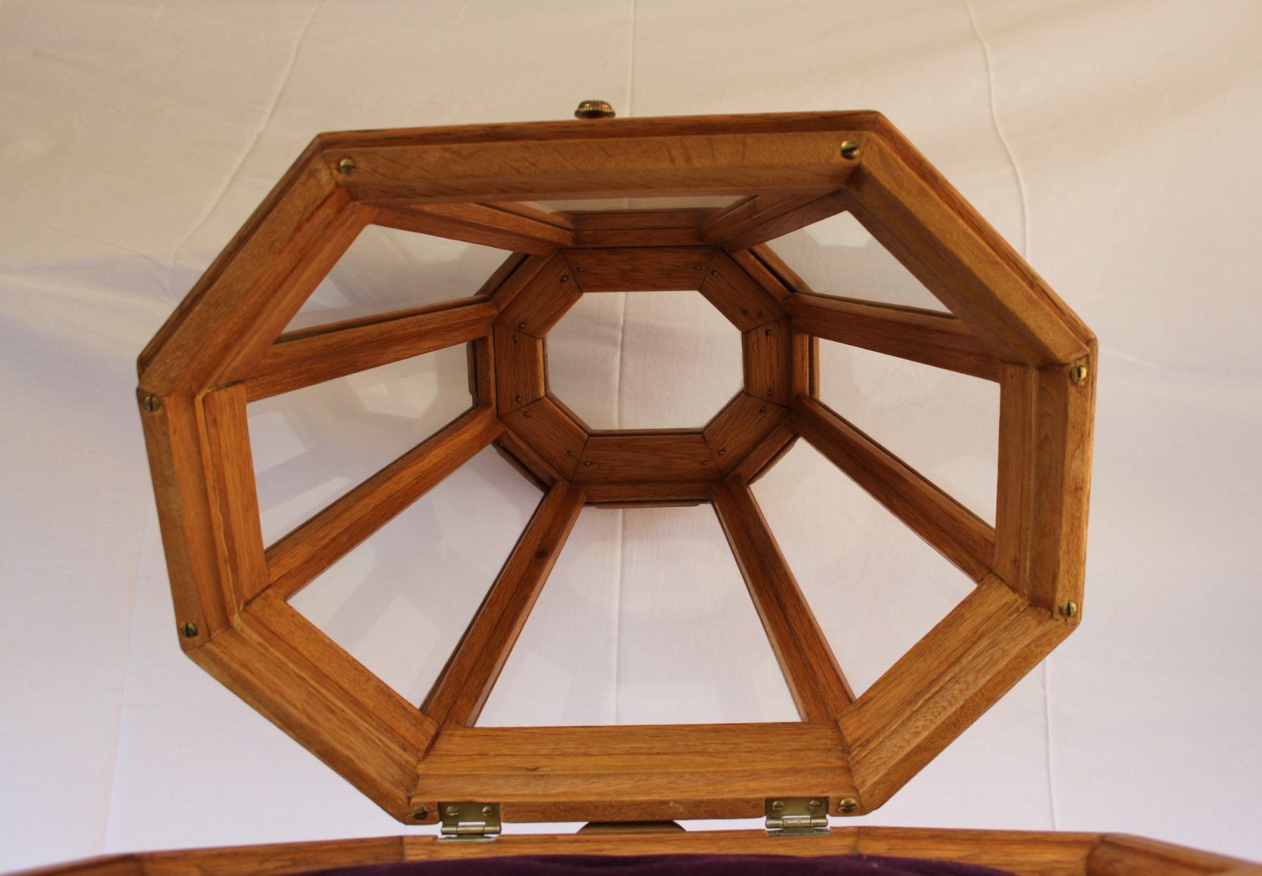 Vitrines: Petite VITRINE – D'occasion à Cernier par Oural1 3