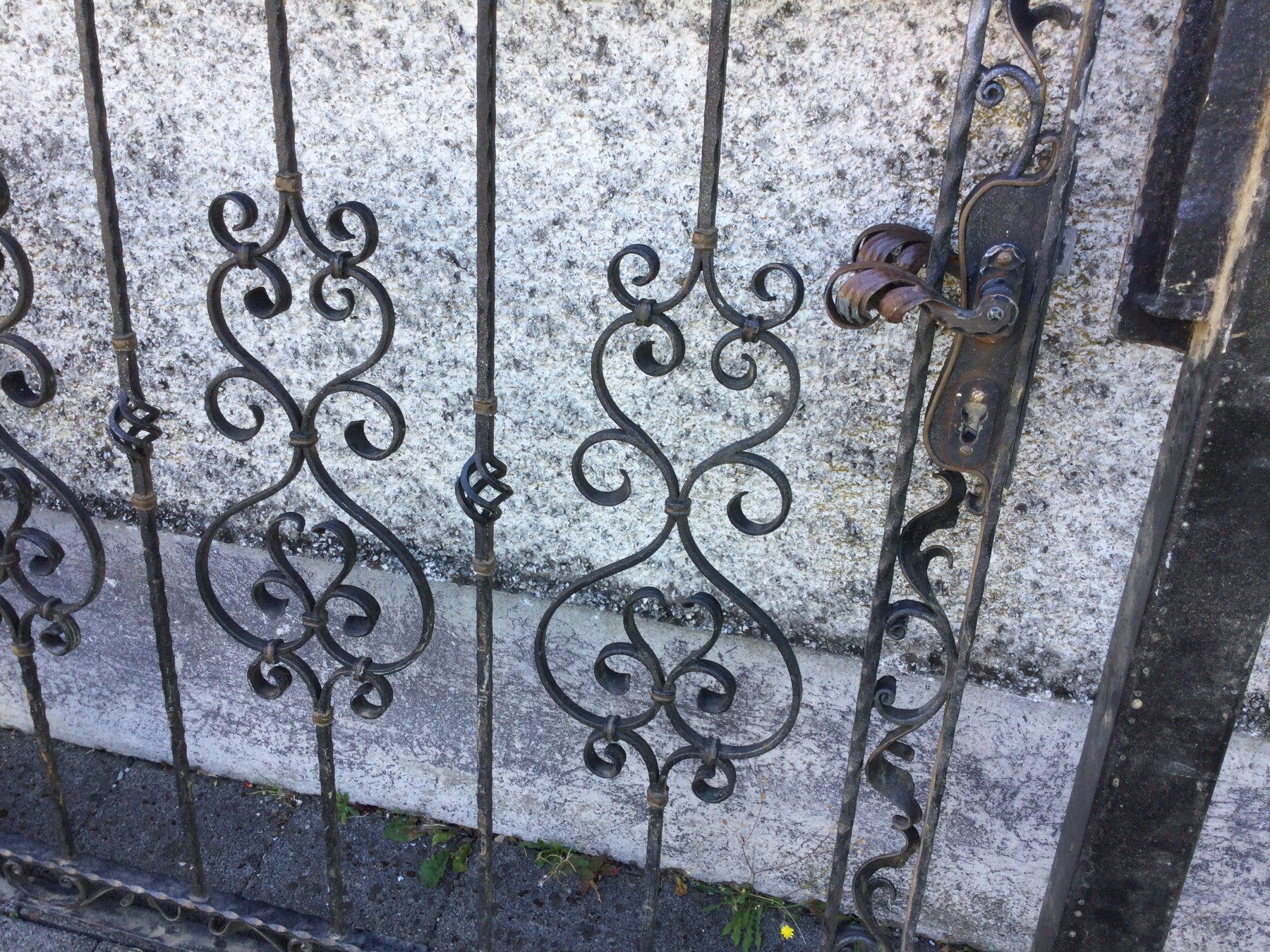 Sichtschutz: Gebrauchtes Schmiedeeisen Garten Tor mit Pfosten – Gebraucht aus Wangen SZ von kuriosum12 8