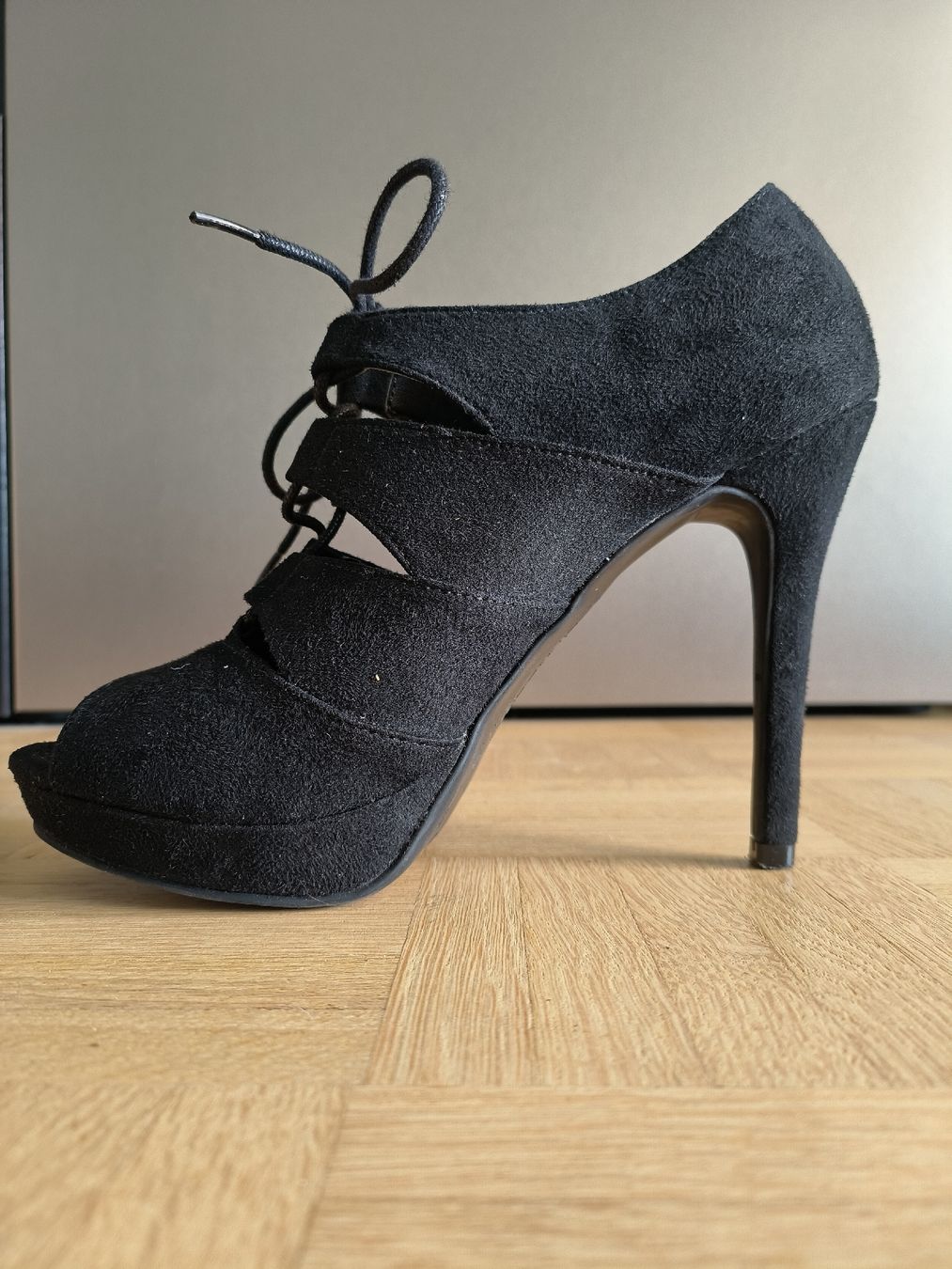 Scarpe da donna: Schwarze High Heels, Grösse 38 (Catwalk) – Nuovo (secondo la descrizione) da Wädenswil venduto da Alina7777 6