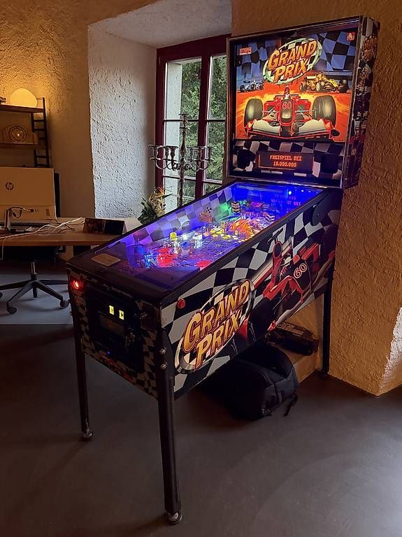 Stern Pinball Flipperkästen: Flipperkasten STERN  Grand Prix – Gebraucht aus Wildegg von Dmusso 3