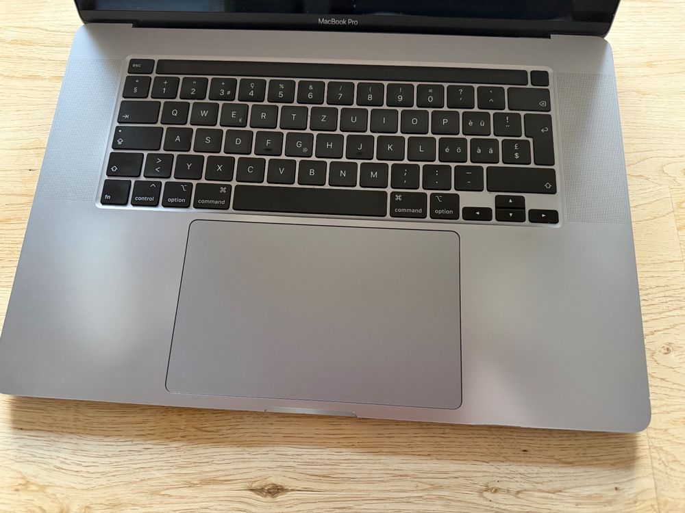 Mac Book Pro 16