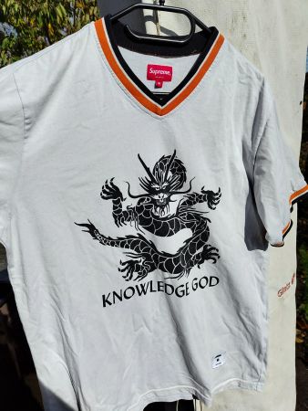 Supreme T-Shirt "KNOWLEDGE GOD"
