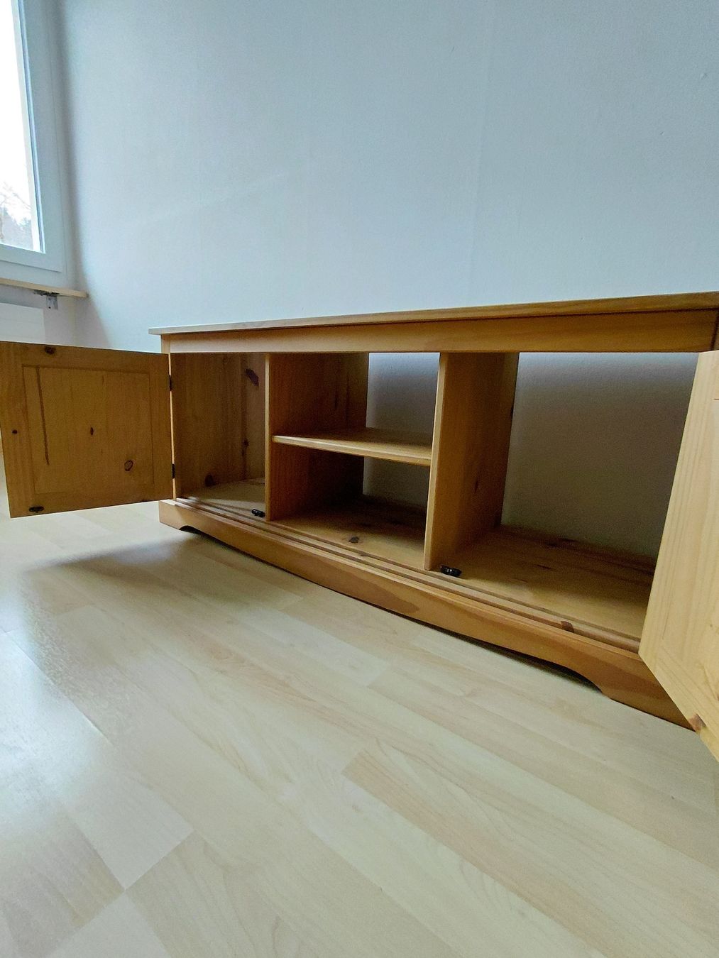 TV Möbel: TV-Möbel aus Holz – Gebraucht aus Turbenthal von apr_h7z2 3