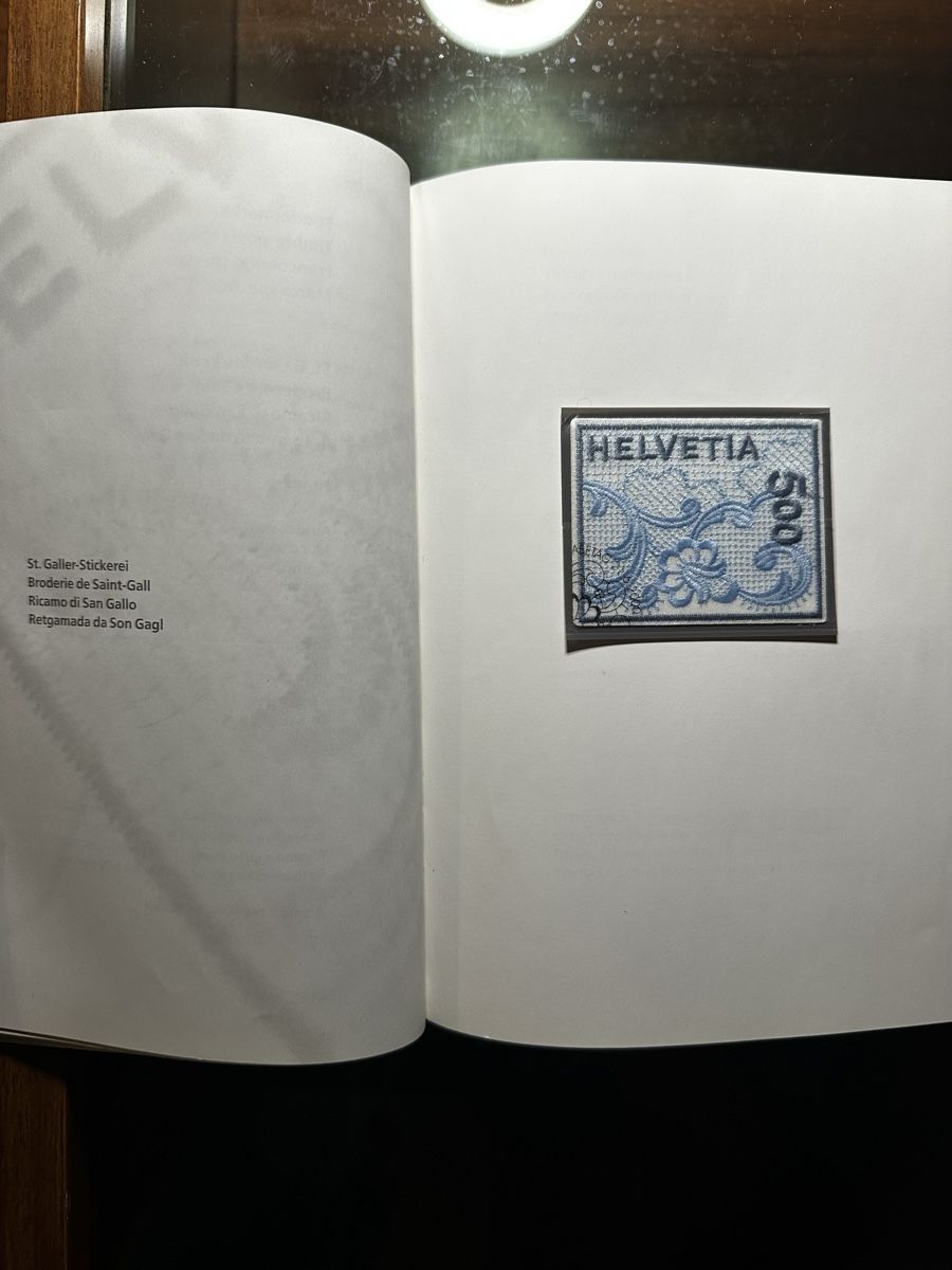 Alben: 2000 JAHRBUCH PTT BRIEFMARKEN, GESTEMPELT  – Gebraucht aus Giubiasco von cot.fra22 5