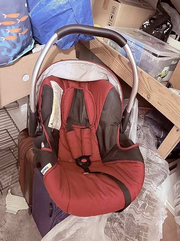 Seggiolini per auto: Autositz für Baby – Usato da Bern venduto da Gulcan.2021 1