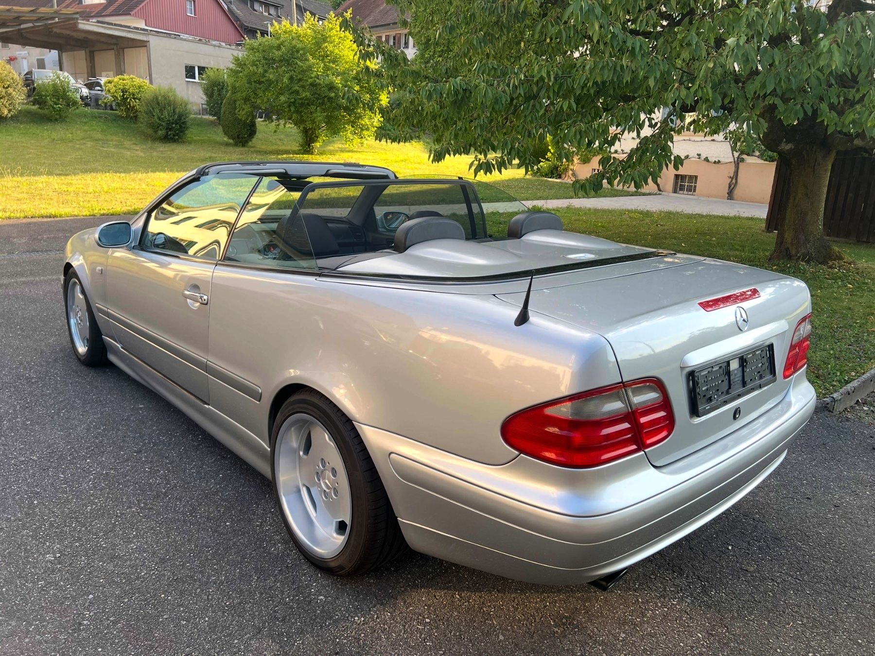 Mercedes-Benz Autos: Mercedes Benz 230 CLK Kompressor – D'occasion à Eiken par Bily1970 8