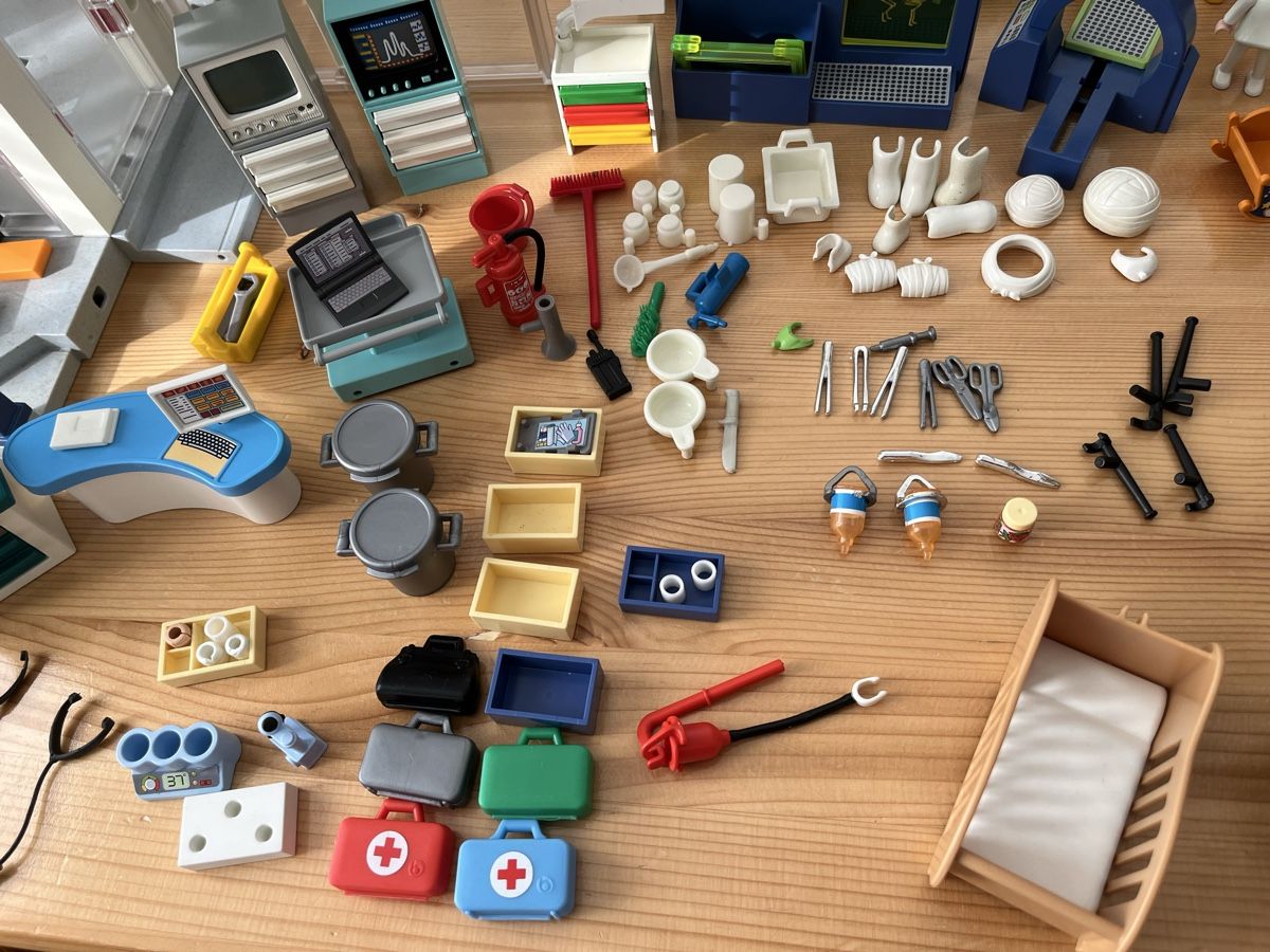 Playmobil Giocattoli: Playmobil Klinik – Usato da Frauenfeld venduto da adj04 2