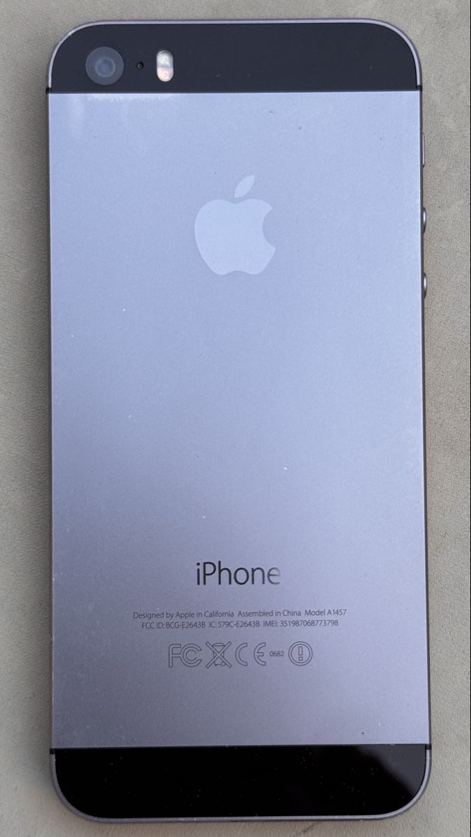 Apple Telefoni cellulari / Smartphones: Smartphone Apple iPhone 5s Grau Modell A1457 gebraucht – Usato da Magglingen/Macolin venduto da lamocca 1