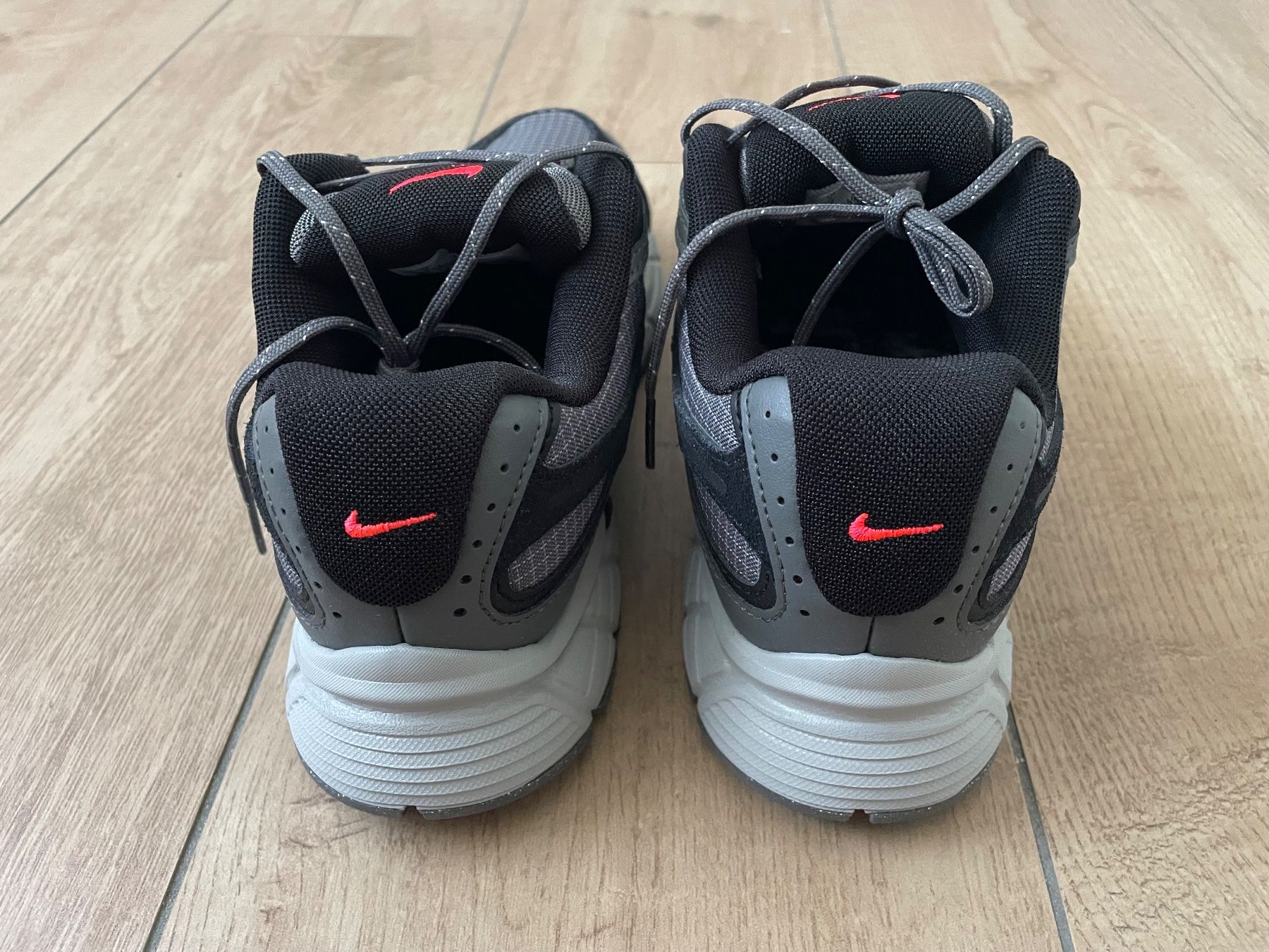 Nike Scarpe da uomo: Nike Turnschuhe Gr. 40 NEU – Nuovo e nell'imballaggio originale da Waltenschwil venduto da hansnine 4