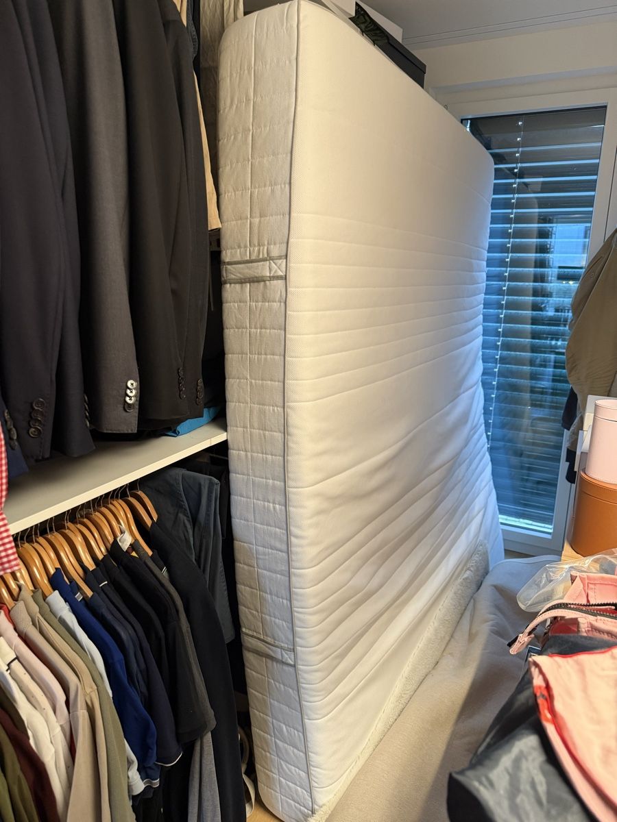 Ikea Materassi: GRATIS! Matratze 180x200 – Usato da Schlieren venduto da Bella79
