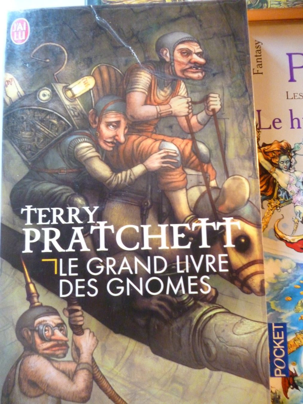 Libri: 6 livres de Terry Pratchett – Usato da Montreux venduto da dodeskaden 1