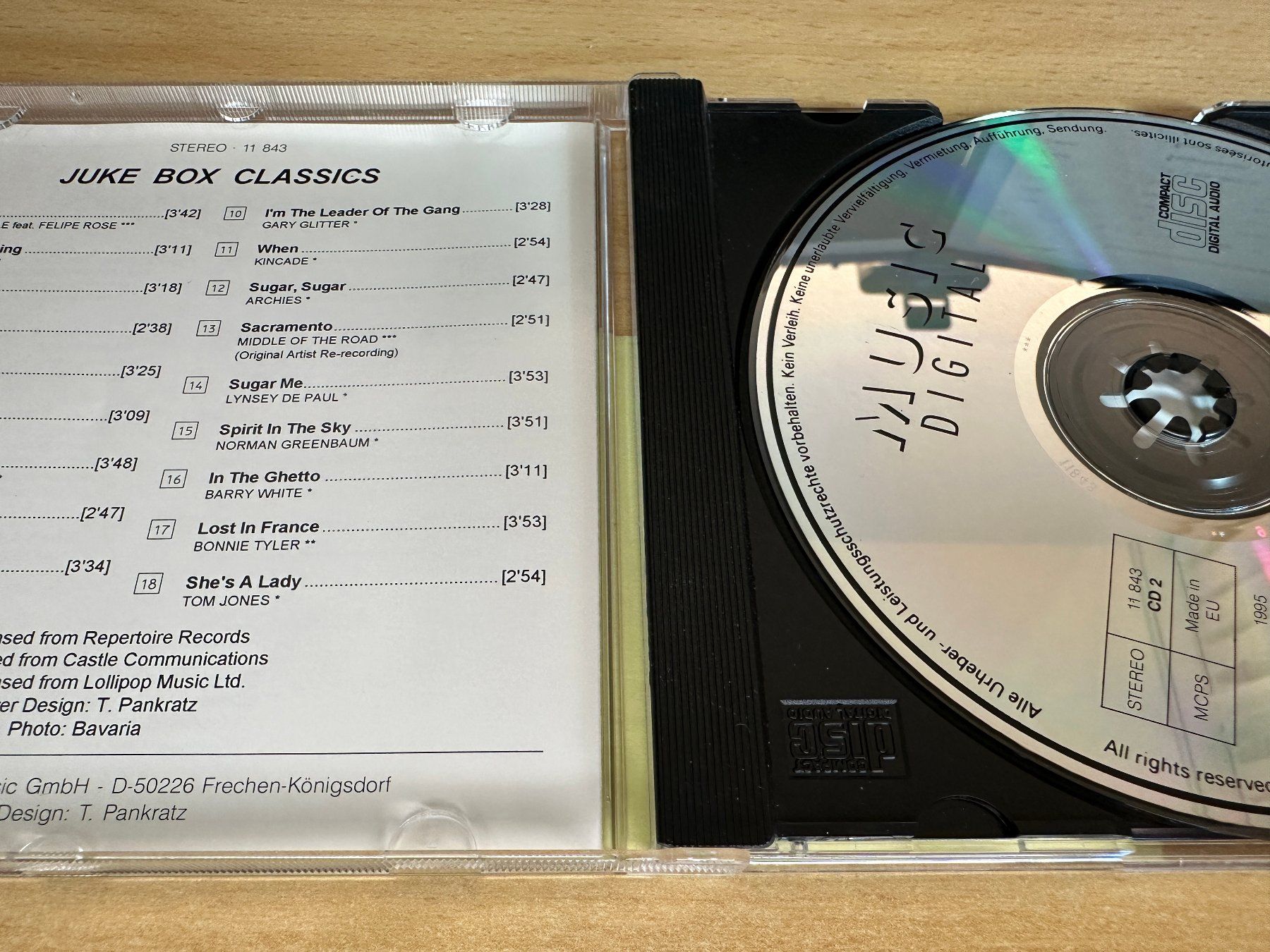 CD: Various – Juke Box Classics – Usato da Rikon im Tösstal venduto da Alpenmutz 2