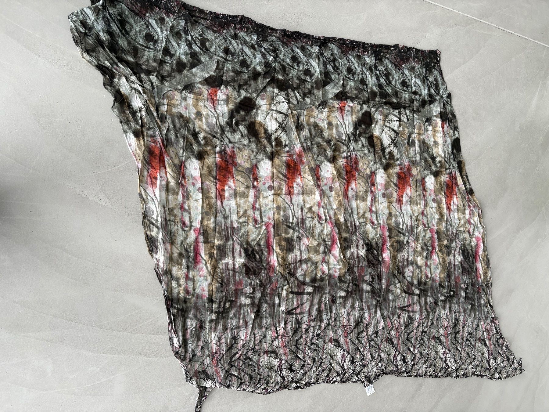 Manila Grace Foulard & Sciarpe: Manila Grace foulard – Usato da Tenero venduto da gsm1108 3
