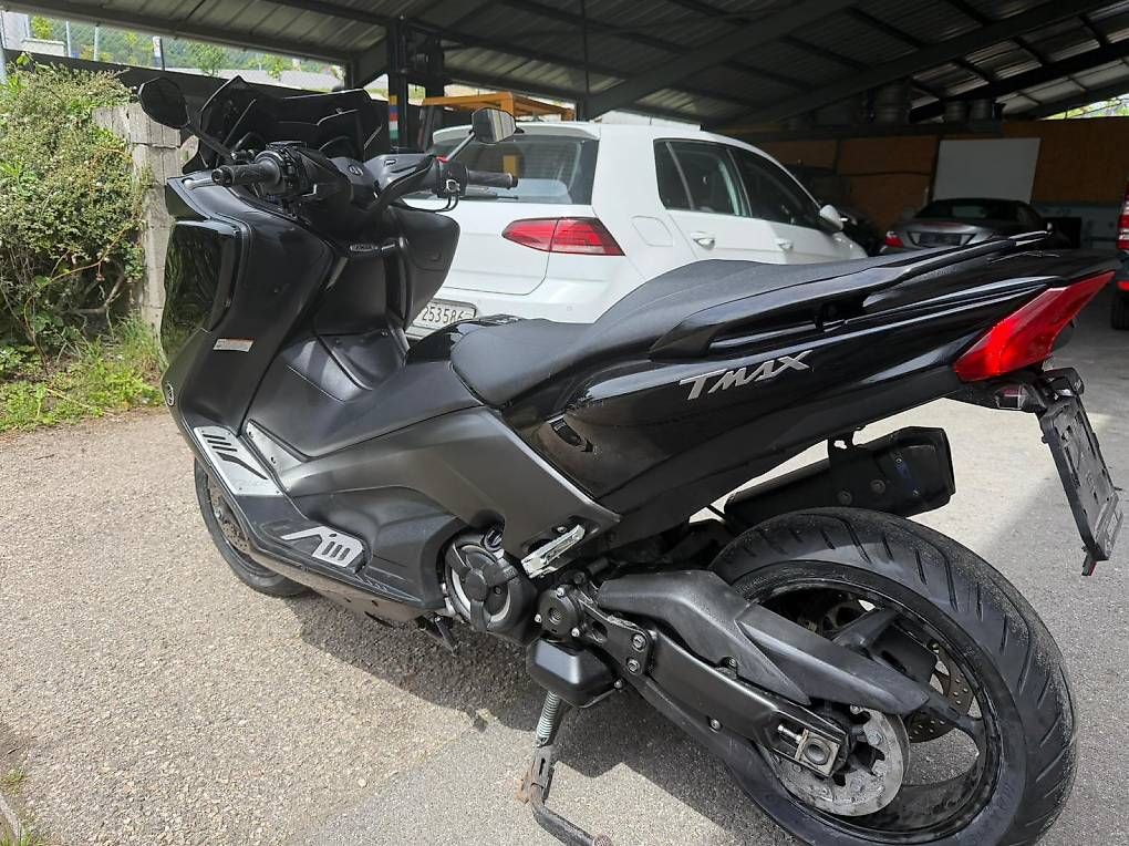 Scooter: Scooter Yamaha T-MAX 530 - Termignoni – Usato da Yverdon les bains venduto da Tquad1400 5