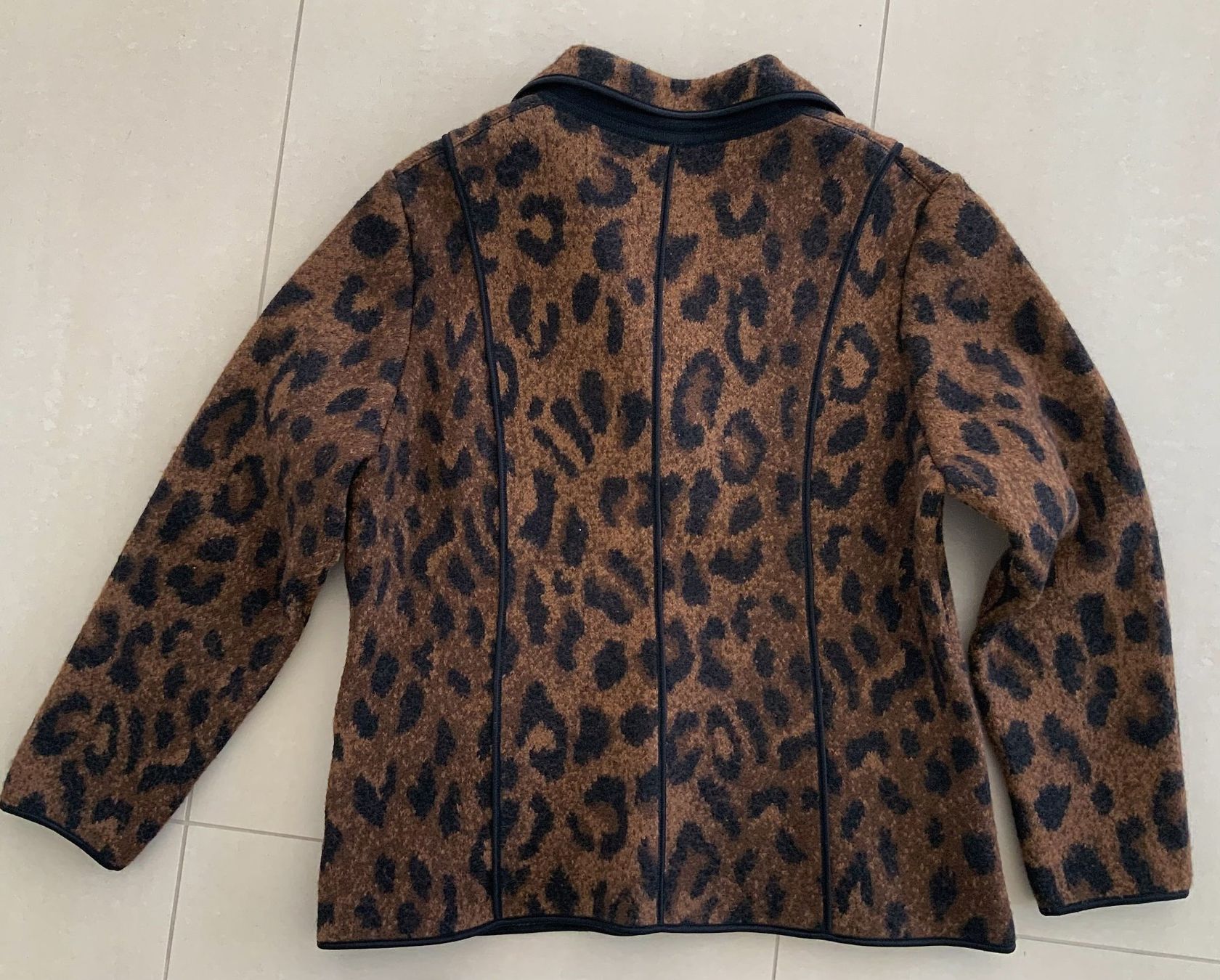 Madeleine Giacche: Blazer von Madeleine Gr. 42 – Usato da Wil SG venduto da horizonte254 4