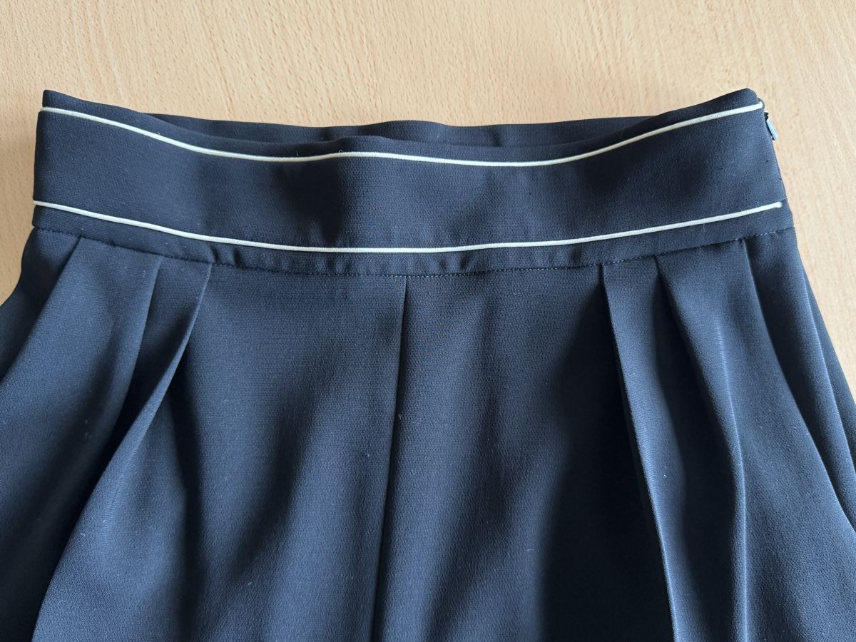 Max Mara Pantaloni: Pantalon Max Mara Pianoforte Noir, T.34 – Nuovo (secondo la descrizione) da Morges venduto da sandy069 3