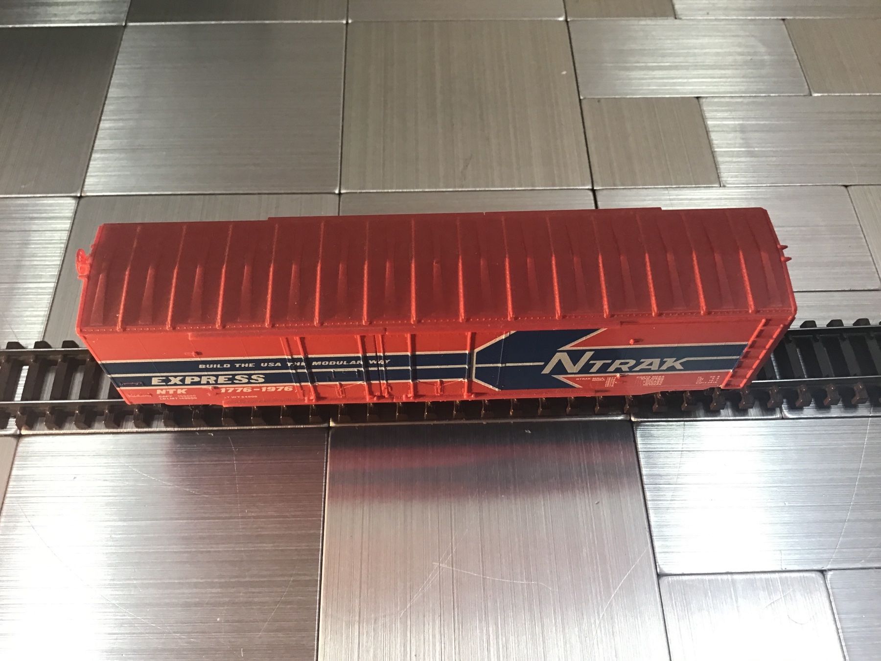 Micro Trains Line Modelleisenbahnen: MICRO TRAINS GÜTERWAGEN SPUR N – Gebraucht aus Männedorf von Modellbau-wyss 3