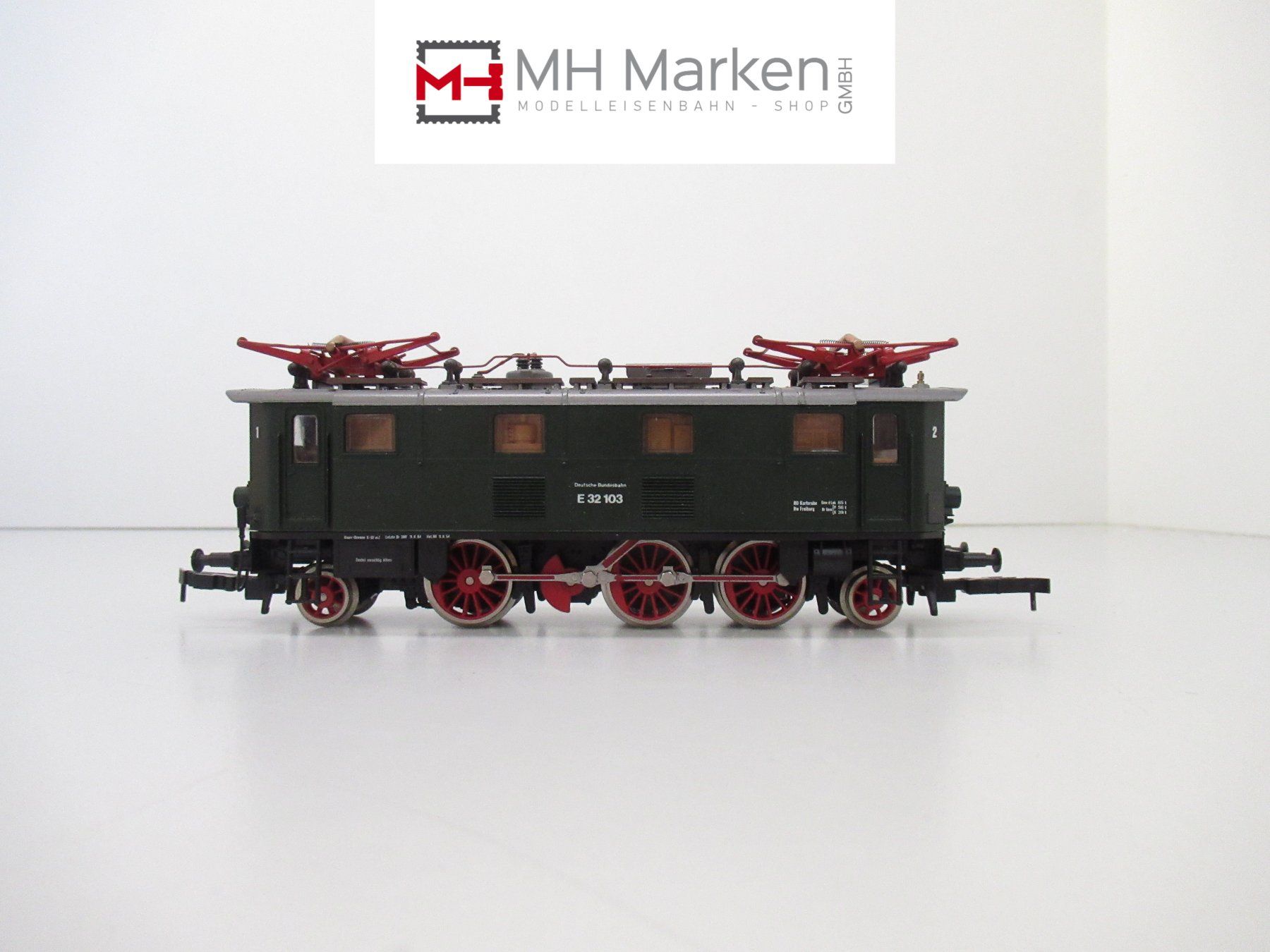 Roco Modellini di ferrovie: Roco 04145S E-Lok E 32 Deutsche Bahn Elektro DC Analog H0 – Usato da Basel venduto da mhmarken