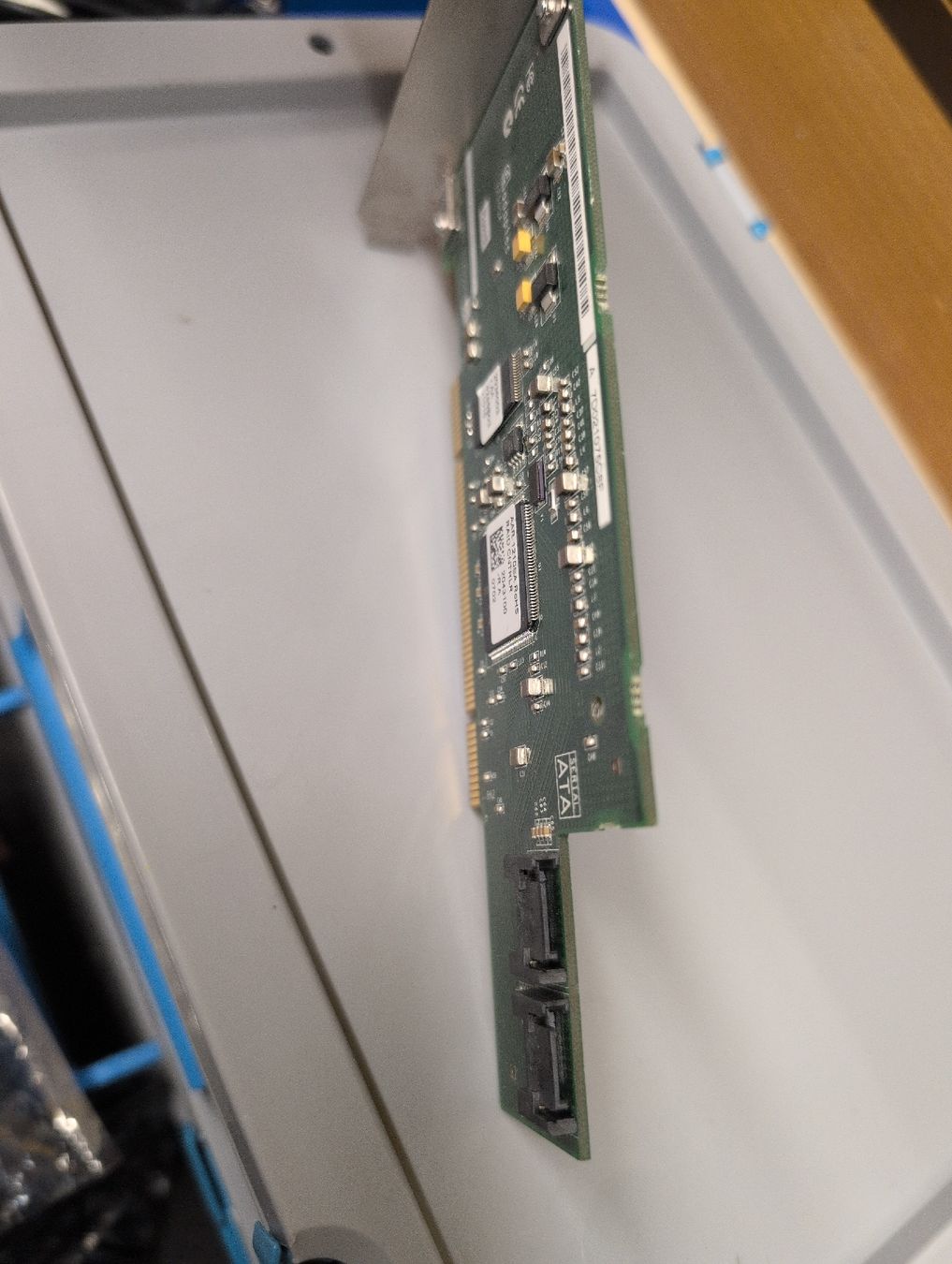 Server: Adaptec 2-Port SATA RAID Controller Karte gebraucht – Usato da Malters venduto da Ruemlibart 2