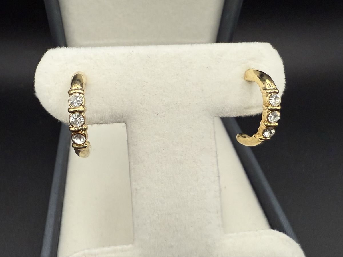 Ohrringe & -stecker: Elegante Goldfarbe Ohrringe mit Strasssteinen – Gebraucht aus Lamone von LaCantinaMagica 2