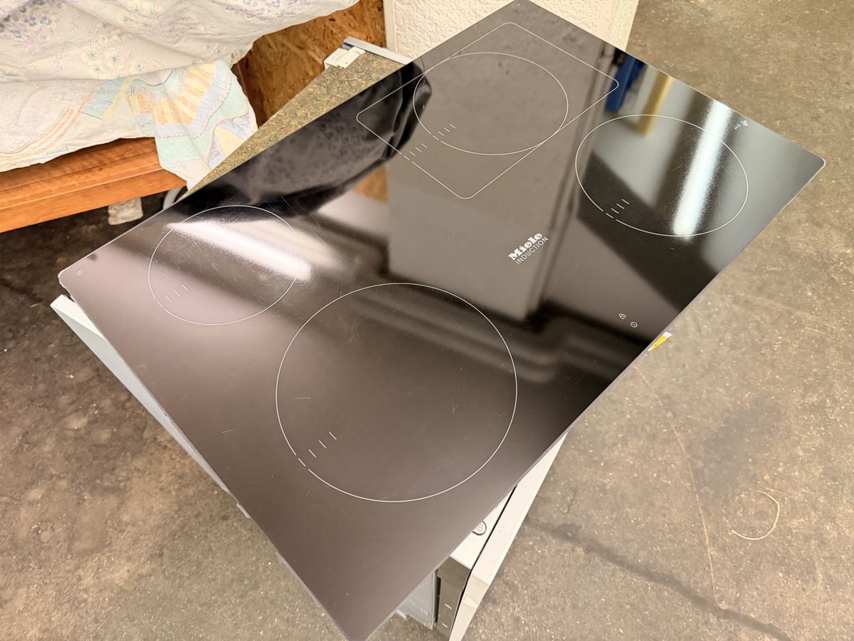 Miele Elettrodomestici da cucina: Miele Inductionskochfeld – Usato da Pfaffhausen venduto da Popular 2