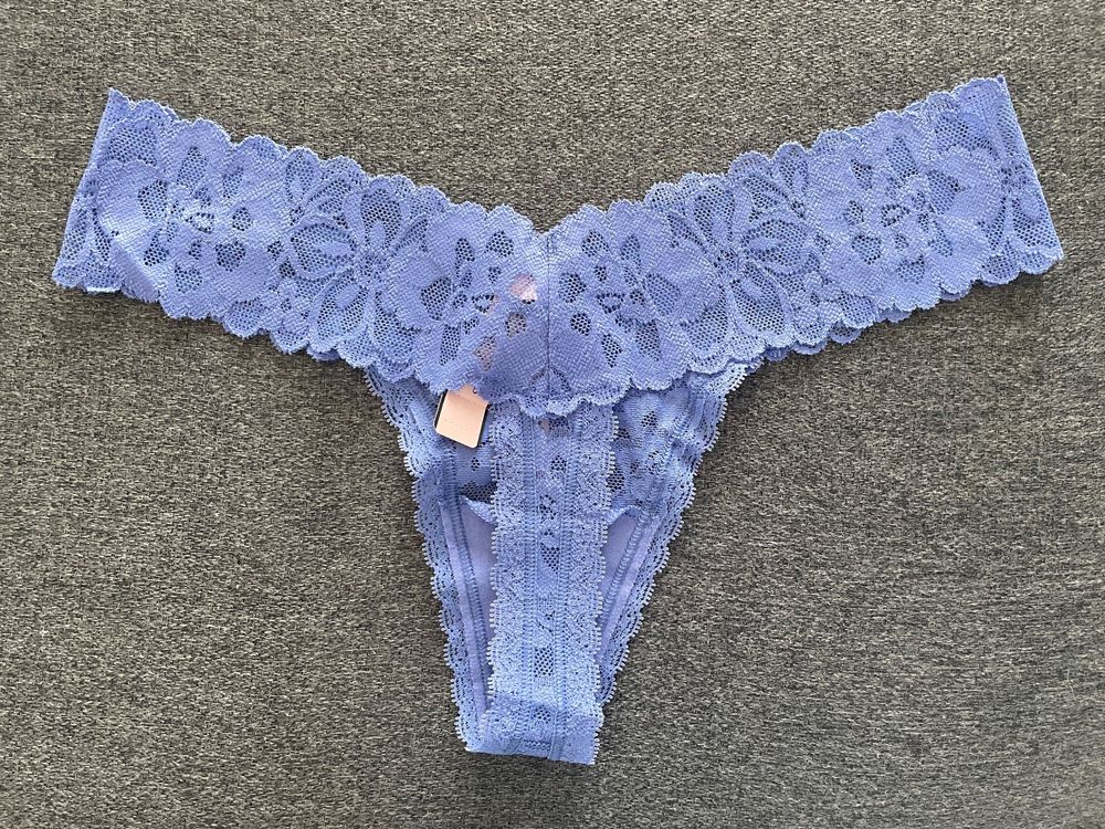 Victoria s Secret Lace Thong S NEW (Neu und originalverpackt) in