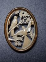 Vogelbrosche aus Kunststoff 40er Jahre