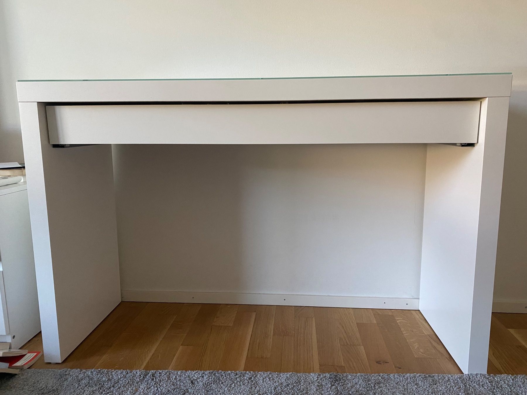 Ikea Schminktische: Schminktisch Ikea Malm mit Schmuckkasten – Gebraucht aus Rheinfelden von Piotr73