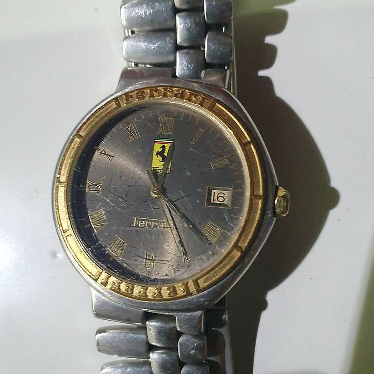 montre-ferrari-d-occasion-salgesch-pour-chf-40-avec-livraison