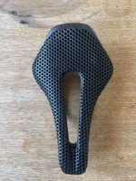 Fahrradsattel Ryet Arcode 3D Honeycomb Carbon 173g 