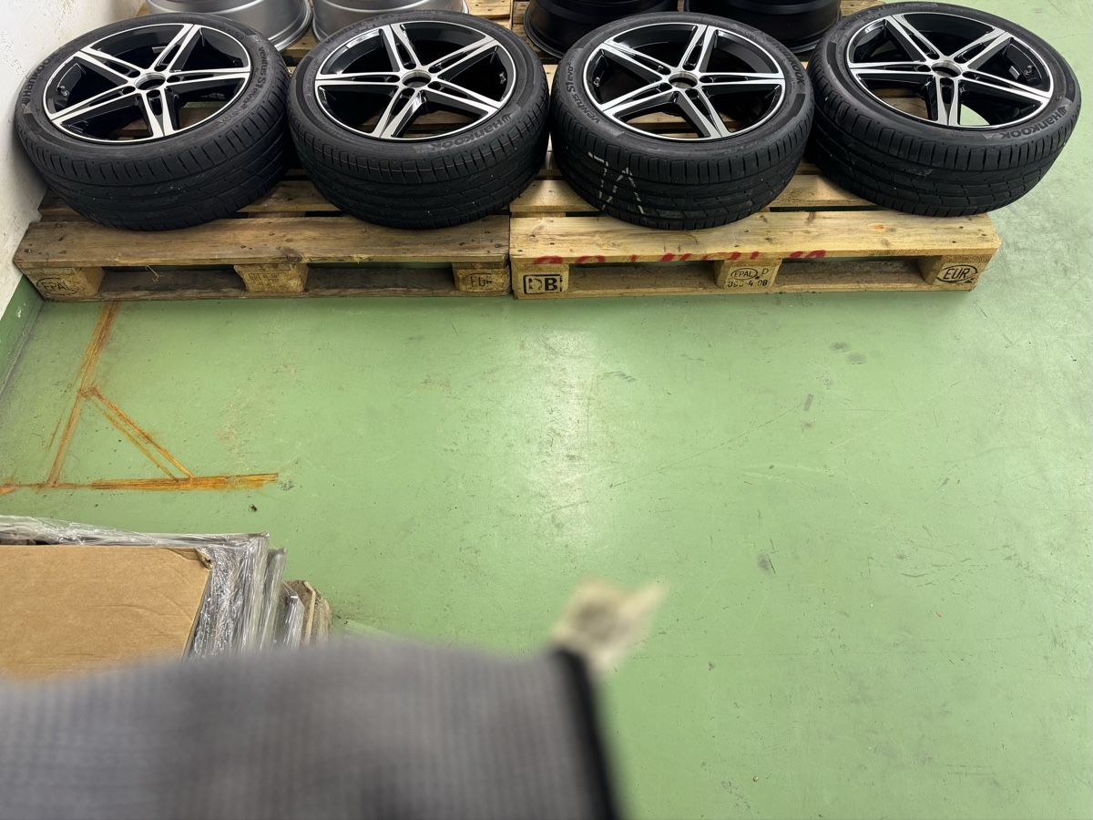Pneus & Roues: Räder – Neuf (Voir description) à Schaffhausen par JohnT02