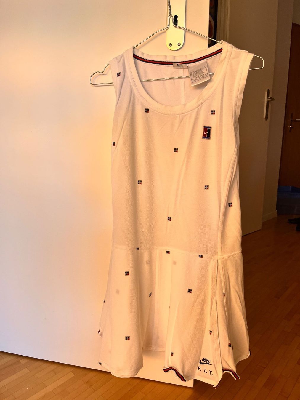 Nike Vestiti: Tenniskleid – Usato da Lausanne venduto da Charles-marie