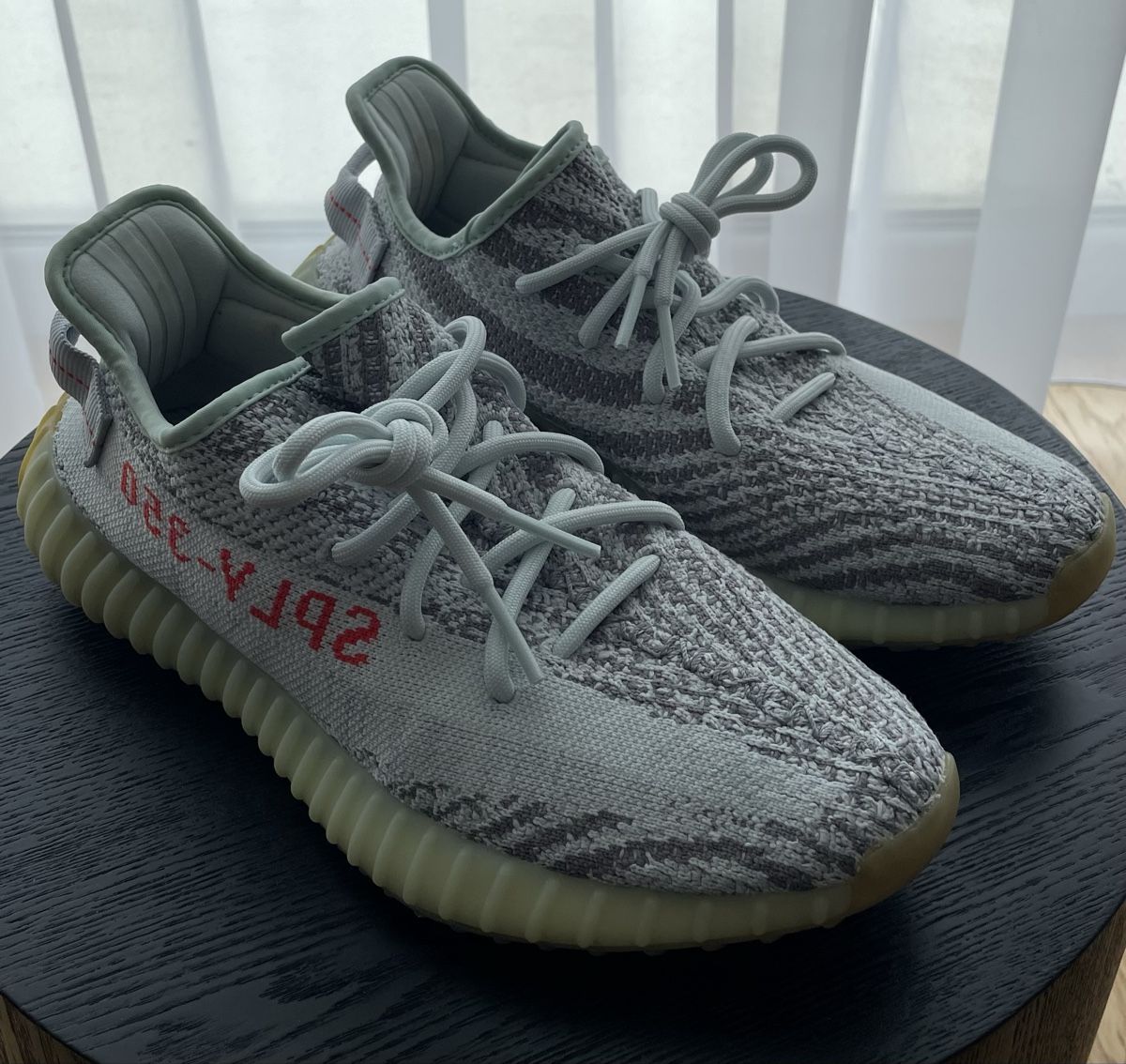 Adidas Scarpe da uomo: Adidas Yeezy Boost 350 V2 Blue Tint – Usato da Birmenstorf AG venduto da jac_