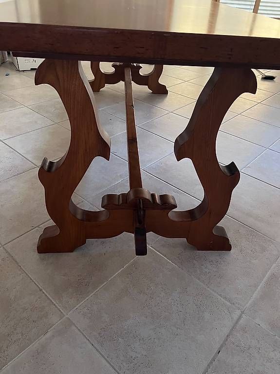 Tische: Table en bois – Gebraucht aus vullierens von thatroadbefore 2