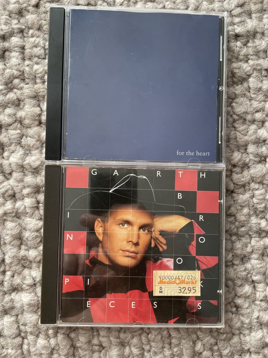 CD: 2x Garth Brooks – Usato da Reinach AG venduto da trigger7811