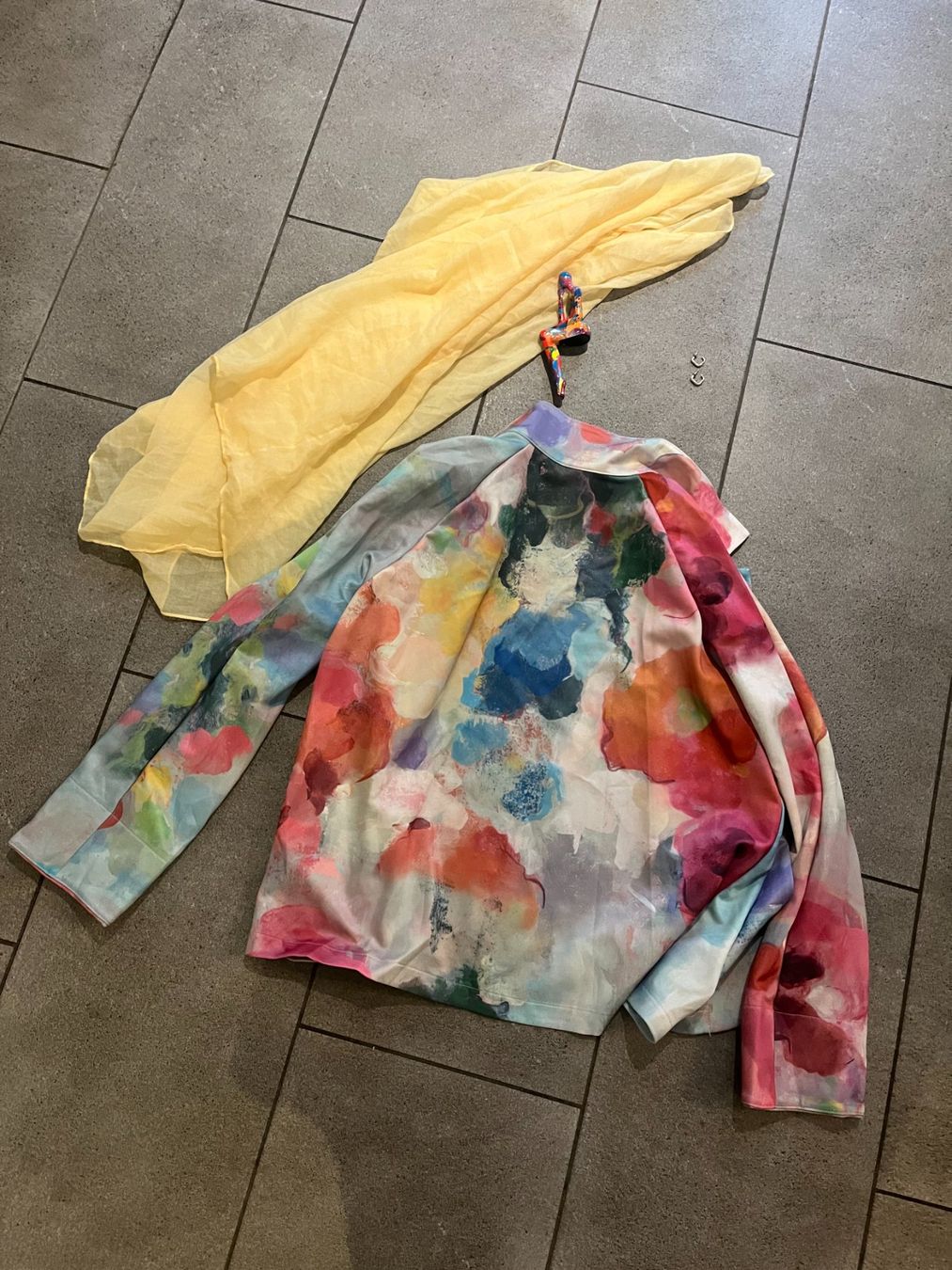 Jacken: Bunte Jacke – Neu (gemäss Beschreibung) aus Solothurn von Floefi 1