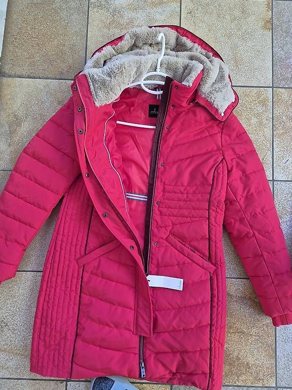 Cappotti: Neuer Wintermantel Gr. 36 – Nuovo e nell'imballaggio originale da Tenniken venduto da sina8680 1