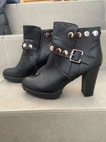 Bottines talon noires neuves