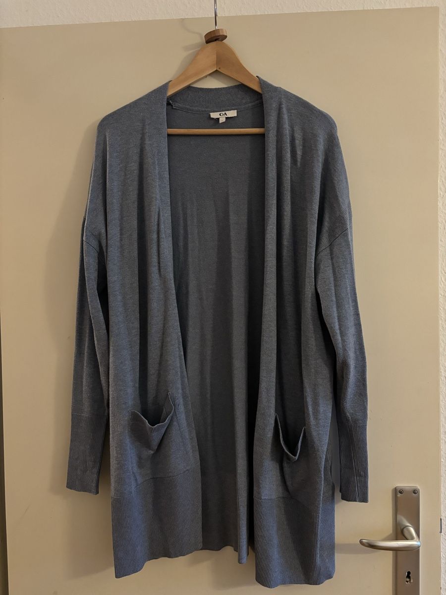 C&A Lotti di vestiti: Ensemble Jacket grise + écharpe – Usato da Chêne-Bougeries venduto da sor_9rzp