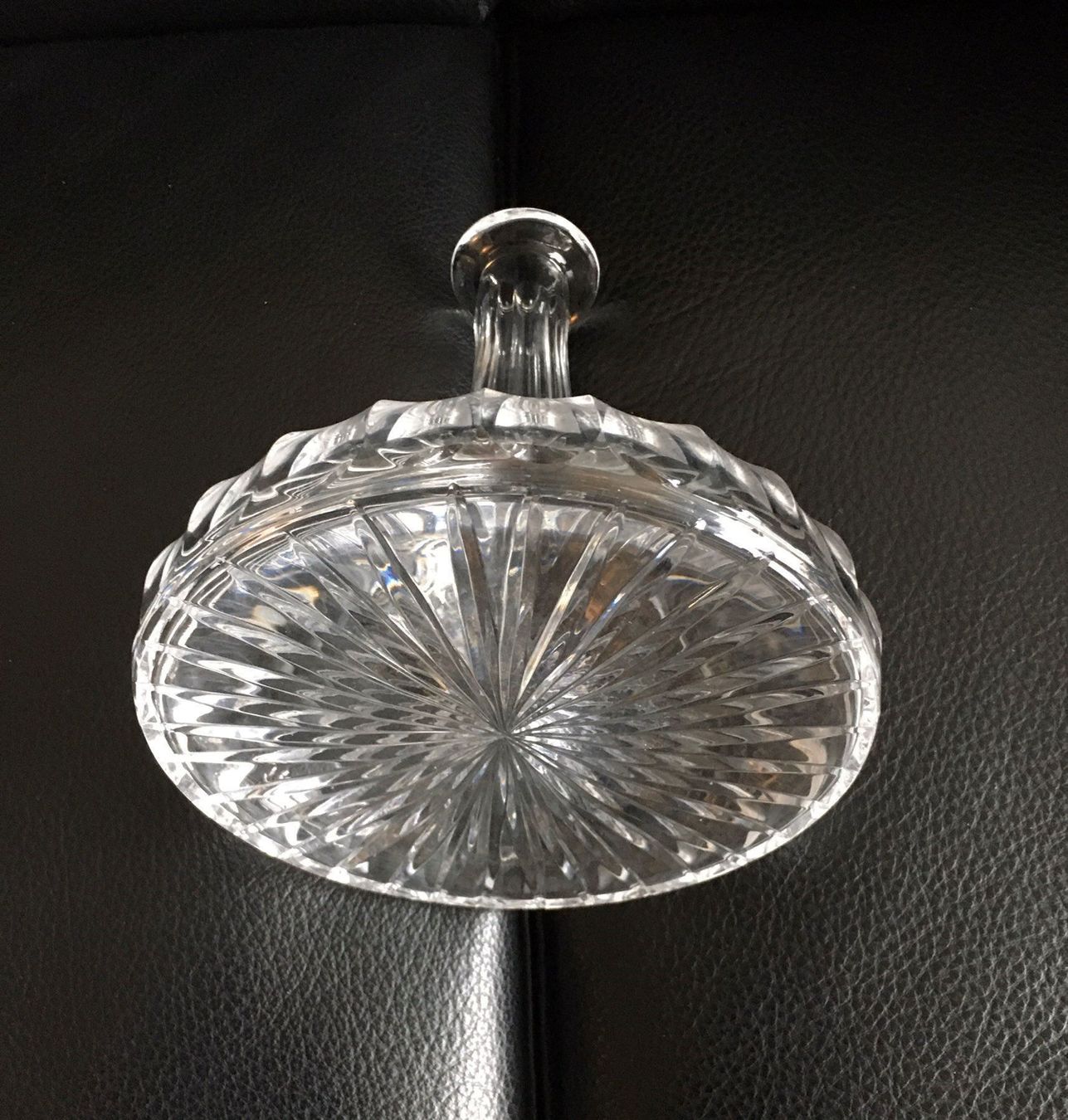 Caraffe: Handgeschliffene Kristallglas Karaffe – Usato da Basel venduto da citystore 1