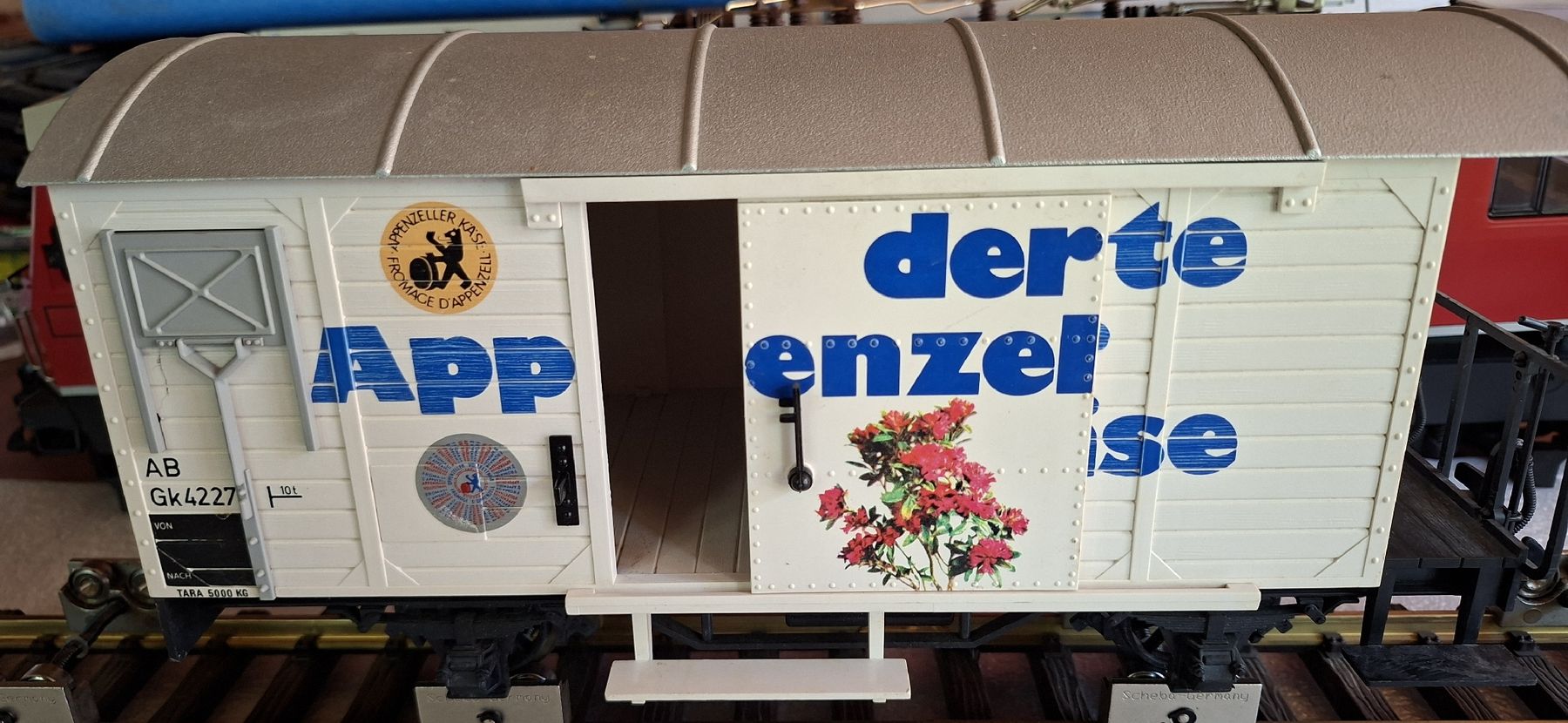 LGB Modellini di ferrovie: LGB Güterwagen Appenzeller Käse  – Usato da Münsingen venduto da wd65 4