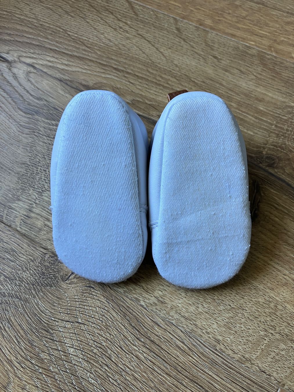 Scarpe per ragazzi: Cute Newborn shoes 14-15 – Usato da Brugg AG venduto da Magna3 3