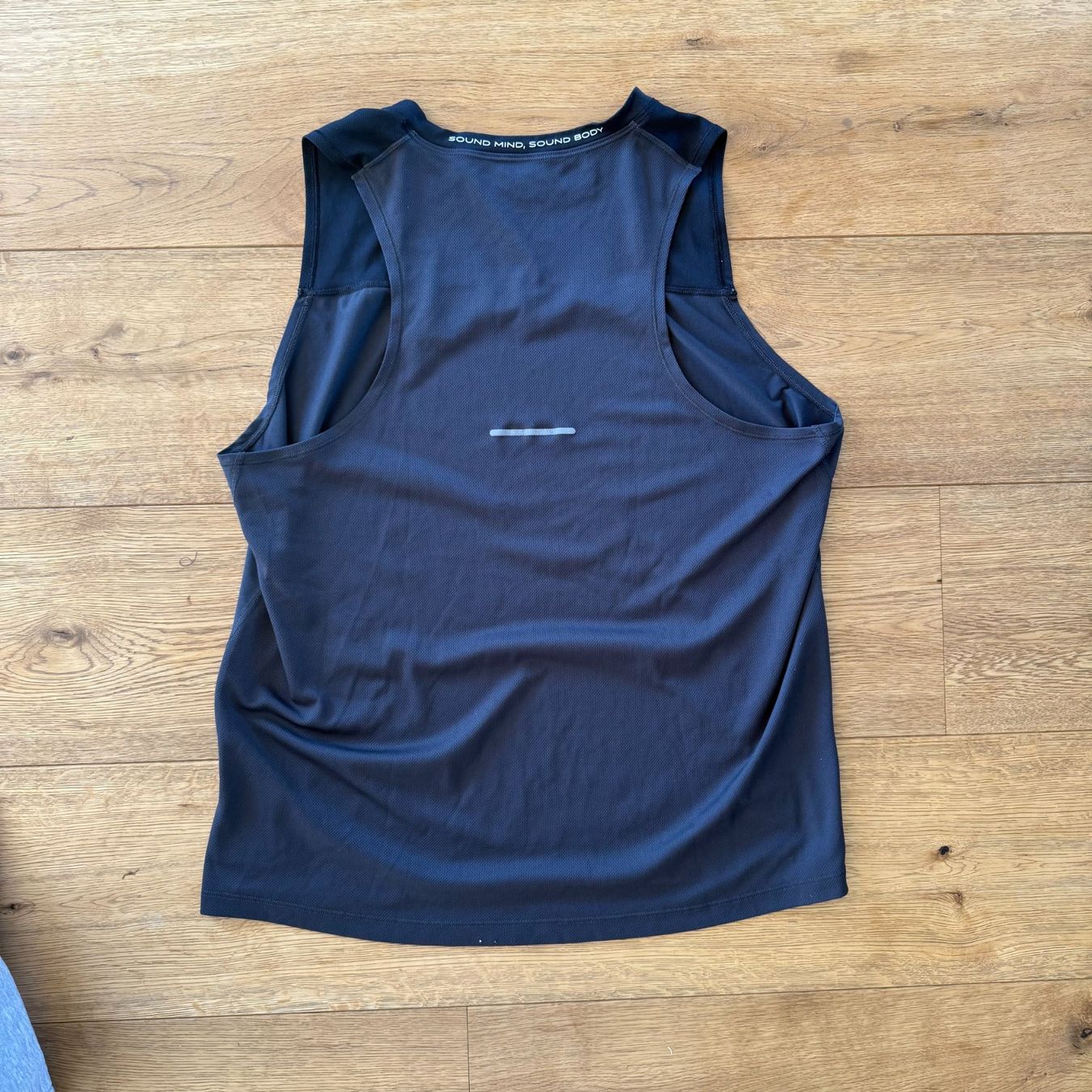 Asics T-shirt: Asics Tanktop Herren – Usato da Fehraltorf venduto da leonlohrer 1