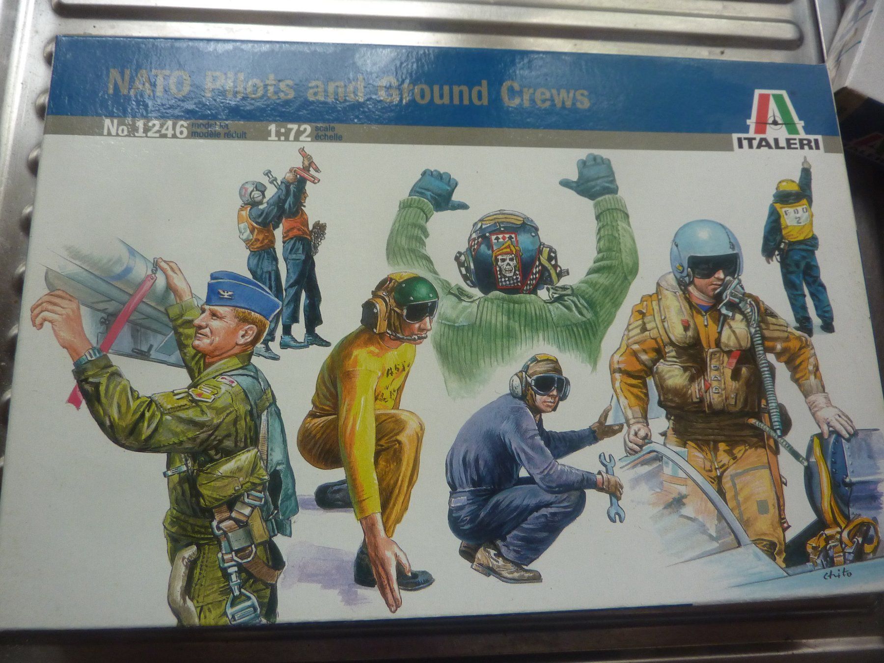 Italeri Kits de montage: NATO PILOTS – Neuf avec emballage d'origine à Balsthal par bouteliee