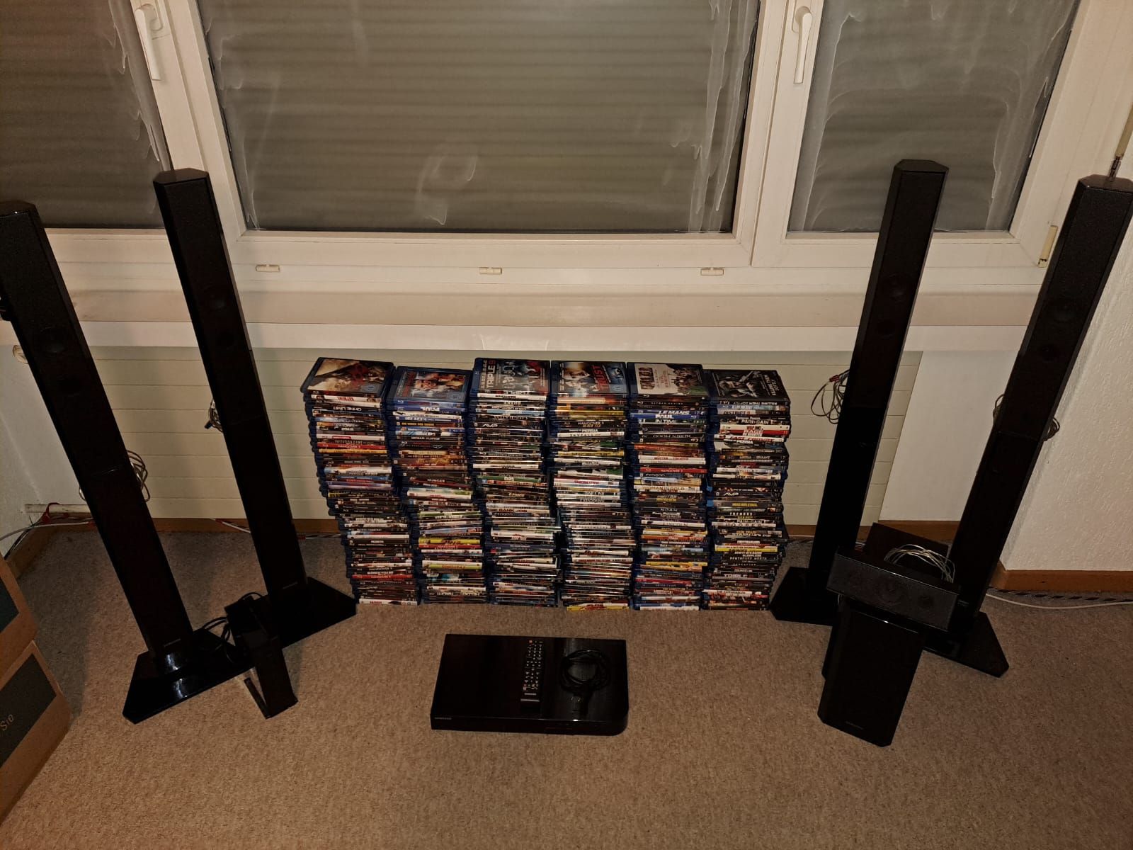Samsung Home Cinema: BluRay sammlung 360stk mit Samsung 3D soundsystem – Usato da Turbenthal venduto da fatalbeauty