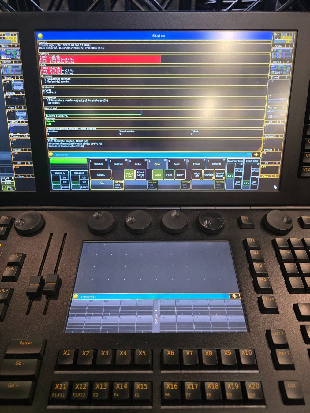Console di mixaggio: Grand MA2 Light – Usato da Neuenegg venduto da Fluemi01 5