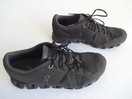 ON Damen  Herren Schuhe Nr. 37.5