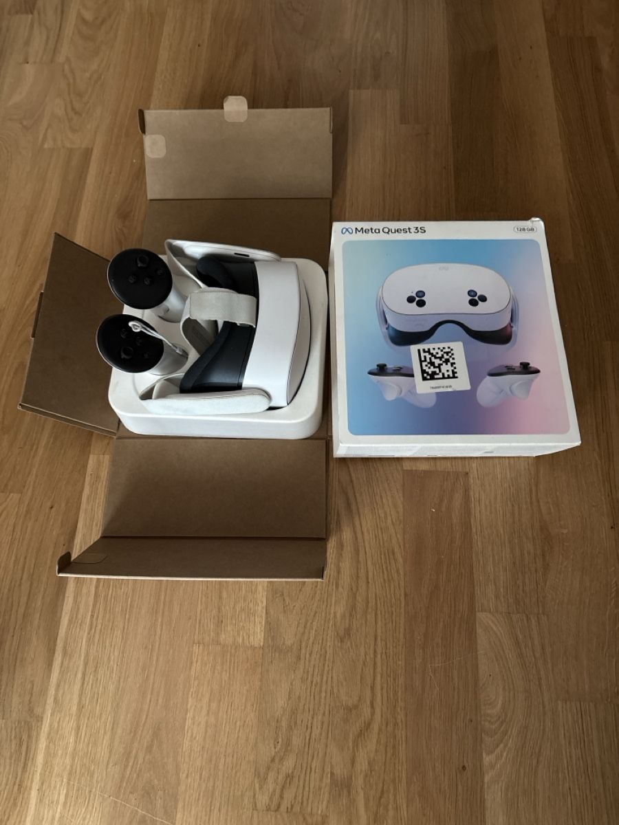 Meta Casque VR: Meta Quest 3s VR Headset mit Controllern neuwertig – D'occasion à Münsingen par ani_97vx