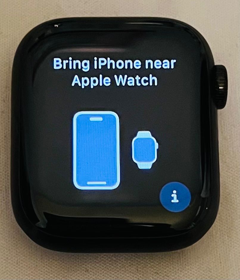 Apple Smartwatch: Apple Watch Series 7, 41mm, Titanium, Space Black – Usato da Winterthur venduto da aax5